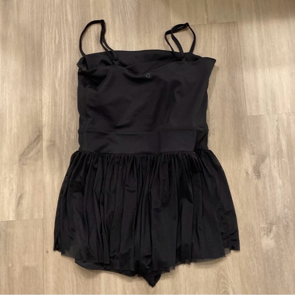 Blogilates lace romper : Medium